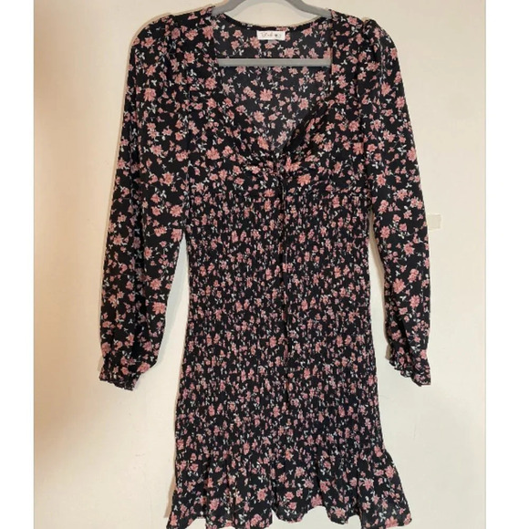 Blush Covered In Flowers Boho Black Floral Smocked Long Sleeve Mini Dress Sz L - Picture 2 of 11